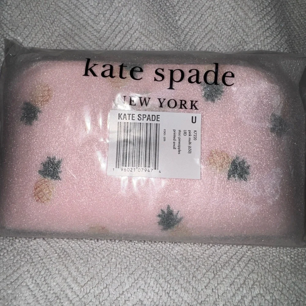Kate Spade Pink Pineapple Tote, Wallet, and Make-Up Case Set - Picture 7 of 14